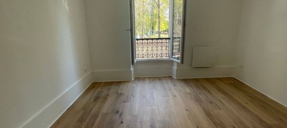 2 bedrooms Apartment in Charenton-le-Pont, France No. 328405 8