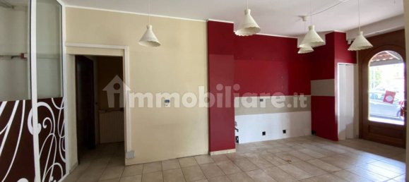 1-Zimmer Gewerbliche Immobilie in Orbassano, Italy, Nr. 169752 2