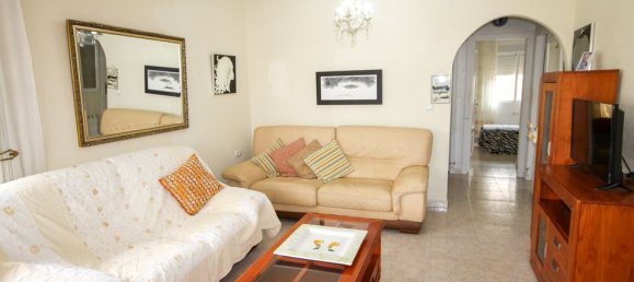 3 bedrooms Villa in Alicante, Spain No. 188254 4