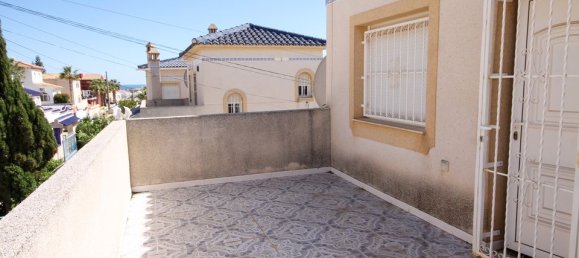 3 bedrooms Villa in Alicante, Spain No. 188254 20