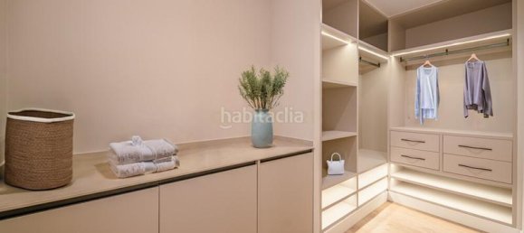 Apartamento de 2 dormitorios en Madrid, Spain No. 127453 4