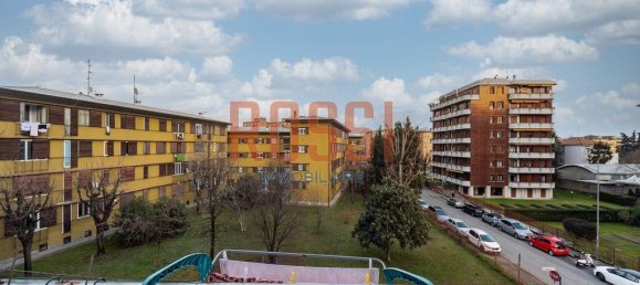 2 rooms Apartment in Monza, Italy No. 108943 7