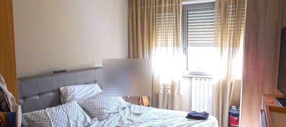 3 rooms Apartment in Siena, Italy No. 200050 8