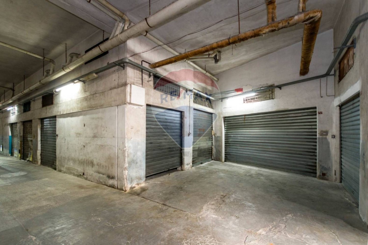 13m² Garage in Palermo, Italy No. 259387