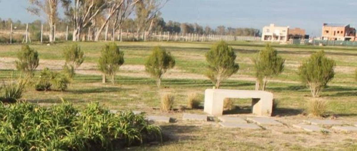  Land in Escobar, Argentina No. 43947