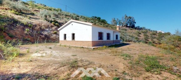 4 bedrooms House in Colmenar, Spain No. 58312 4