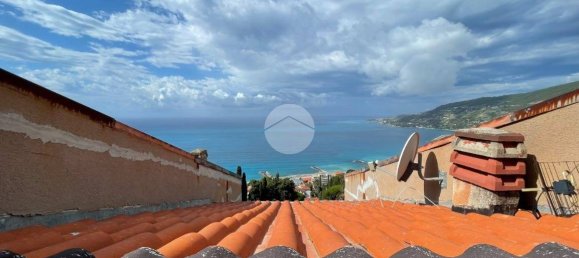 1 bedroom Apartment in Ospedaletti, Italy No. 302976 18