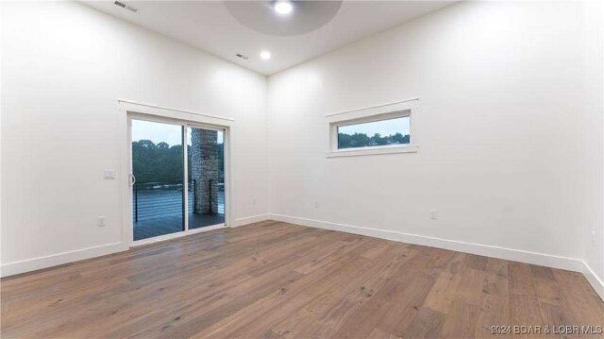 5 bedrooms House in Lake Ozark, USA No. 372495