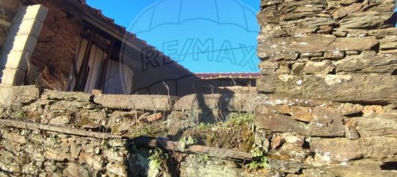 2 bedrooms House in Aguda, Portugal No. 17687 15