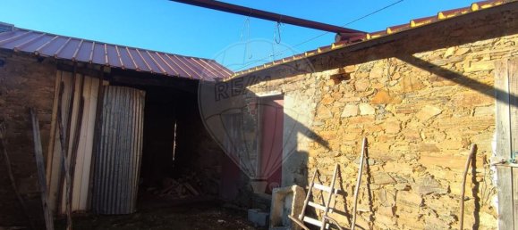 2 bedrooms House in Aguda, Portugal No. 17687 9