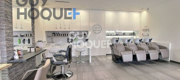 Propiedad comercial en Moussy-le-Neuf, France No. 144996 2