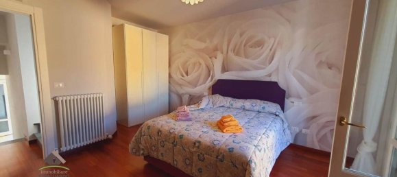 4-salle Maison à Lucca, Italy No. 141322 16