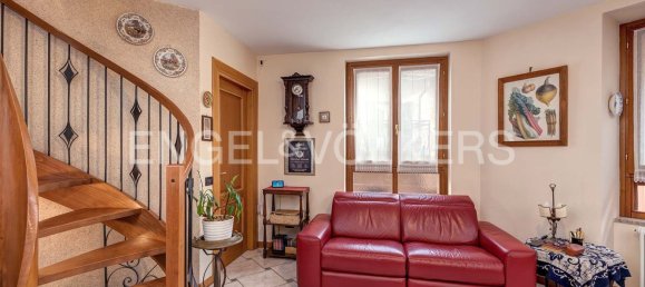 2 Schlafzimmer Haus in Perledo, Italy, Nr. 102887 14