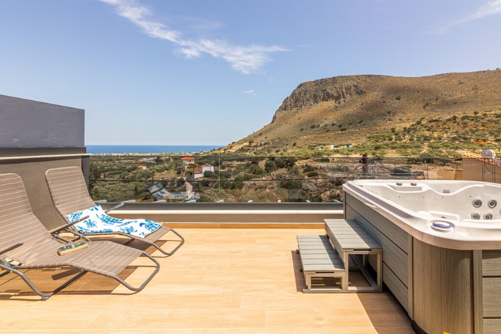 4 dormitorios propiedad en venta en Heraklion, Crete, Greece № 2466
