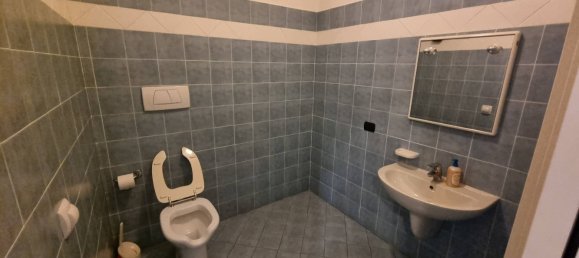 5 rooms Commercial property in Milan, Italy No. 243316 24