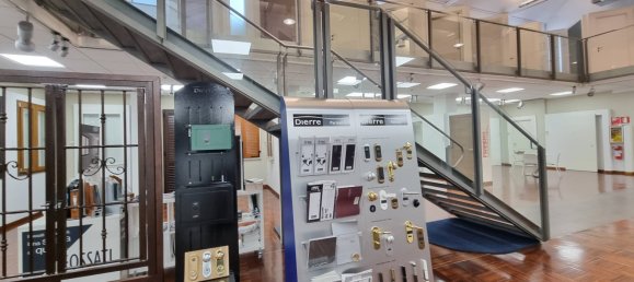 5 rooms Commercial property in Milan, Italy No. 243316 17