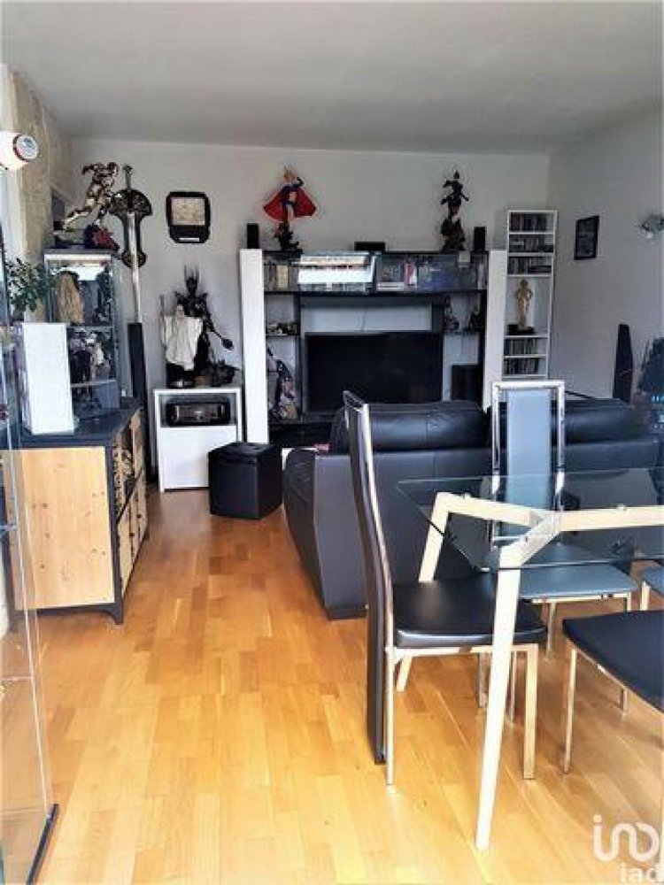 Condominio de 2 dormitorios en Cesson, France No. 31065