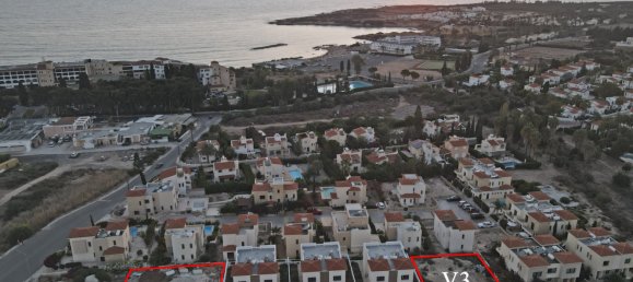 Villa de 4 dormitorios en Paphos, Cyprus No. 10404 10