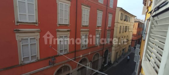 1 bedroom Apartment in Piacenza, Italy No. 136922 3