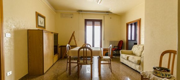 4غرفة شقة في Manfredonia, Italy رقم 37466 3