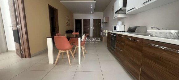 2 bedrooms Apartment in Sliema, Malta No. 8732 2