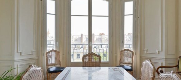 3 bedrooms Apartment in Paris, France No. 169623 3