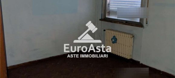5-Zimmer Wohnung in Livorno, Italy, Nr. 50959 35