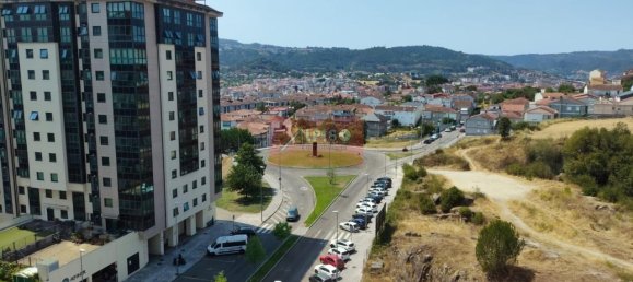 Apartamento de 3 dormitorios en Orense, Spain No. 142193 18