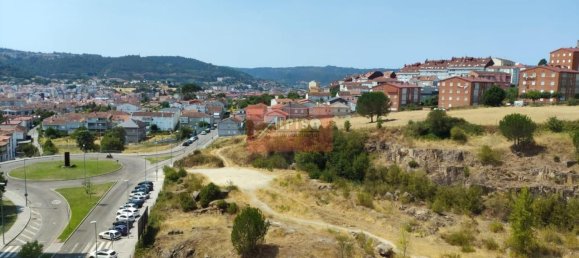 Apartamento de 3 dormitorios en Orense, Spain No. 142193 17