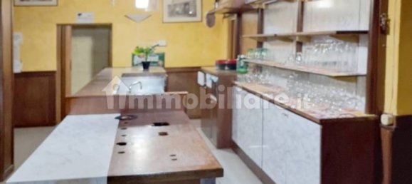 2-Zimmer Gewerbliche Immobilie in Correzzola, Italy, Nr. 55203 10