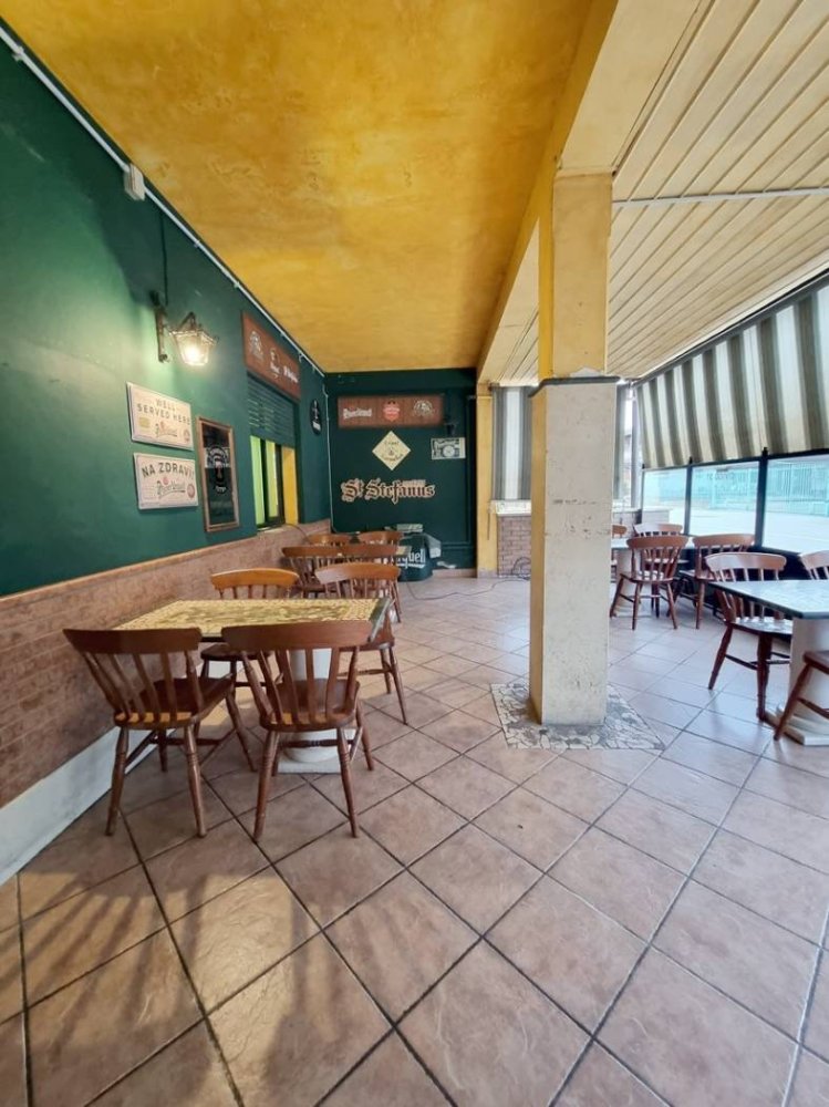 2-Zimmer Gewerbliche Immobilie in Correzzola, Italy, Nr. 55203