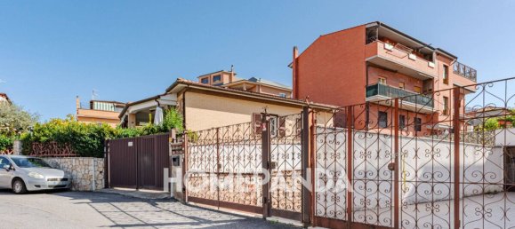 Garaje en Rome, Italy 415 m² No. 170114 2