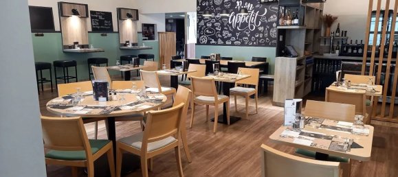 Propiedad comercial en Parcay-Meslay, France 1400 m² No. 87144 8