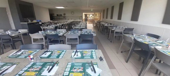 Propiedad comercial en Parcay-Meslay, France 1400 m² No. 87144 12