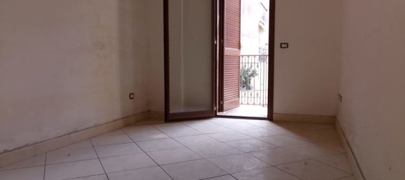 Apartamento de 4 divisões em Paternò, Italy N.º 52206 9
