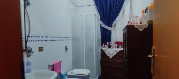 5 rooms Apartment in Palermo, Italy No. 83805 4