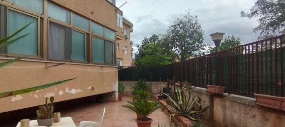 5 rooms Apartment in Palermo, Italy No. 83805 24