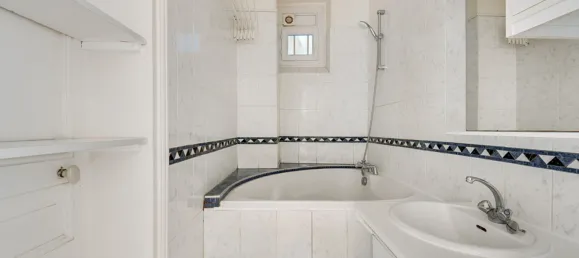 1 bedroom Commercial property in Paris, France No. 289938 7