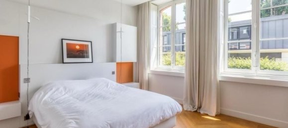 4 bedrooms Hotel in Paris, France No. 174353 10