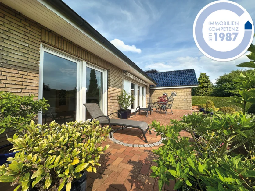 Дом с 3 спальнями в Зегеберг, Германия № 329479