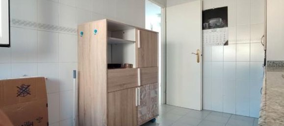 5 bedrooms Apartment in Badajoz, Spain No. 162019 7