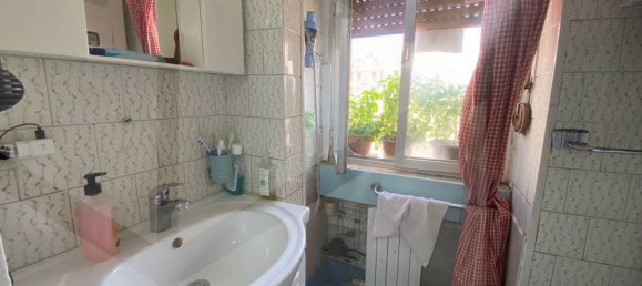 2 rooms Apartment in Bari, Italy No. 33842 8