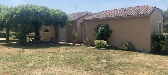 Casa de 4 dormitorios en Saint-Jean-Lespinasse, France No. 338987 17