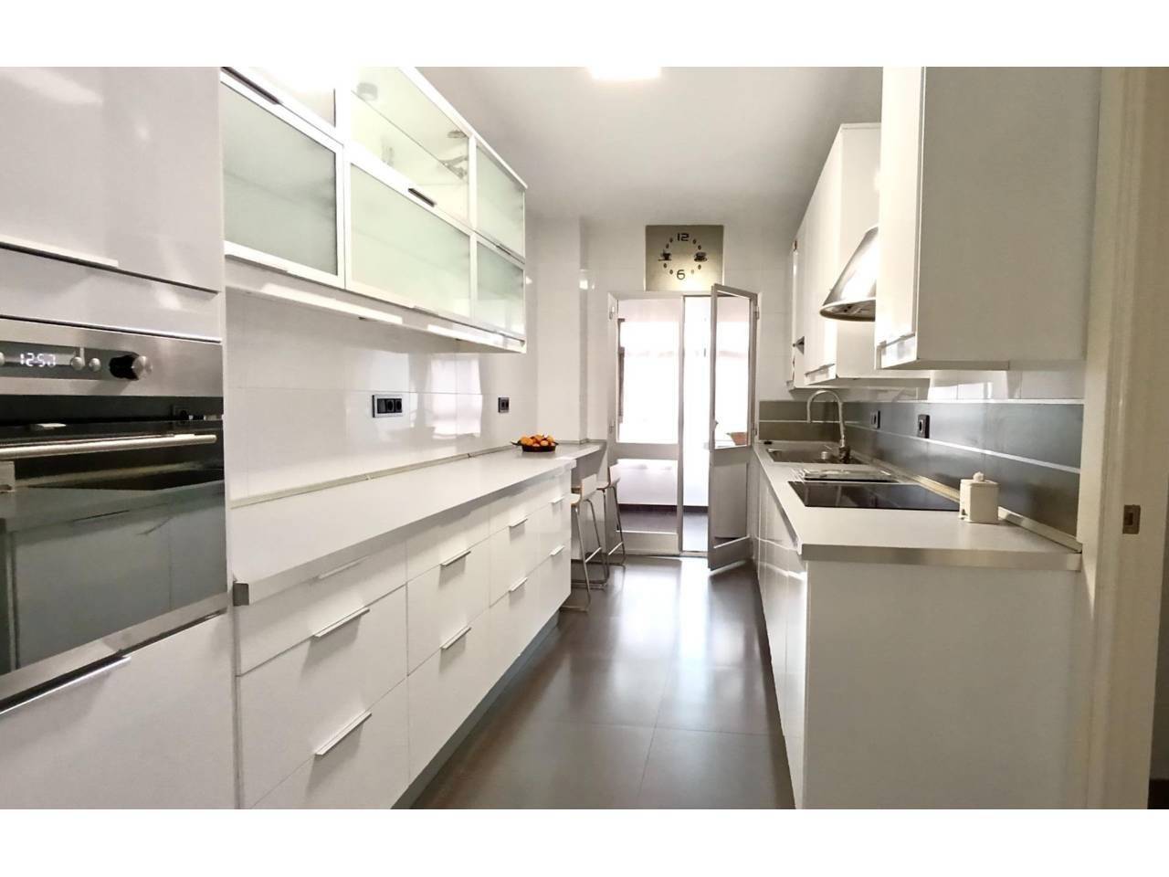 3 bedrooms Apartment in Cadiz, Spain No. 145703