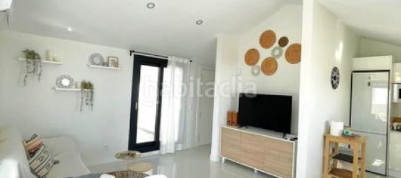 1 bedroom Penthouse in Alcorrin, Spain No. 134049 18