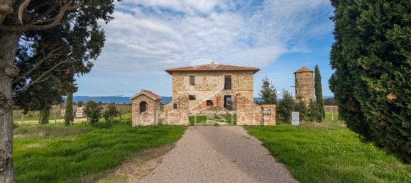 5 rooms Apartment in Castiglione del Lago, Italy No. 58459 8