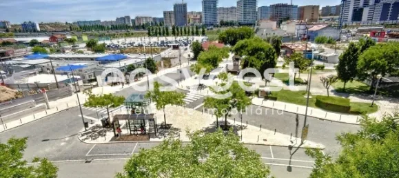 Квартира с 3 спальнями в Лиссабон, Португалия № 81755 24