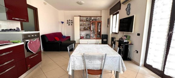 1 Schlafzimmer Wohnung in Naples, Italy, Nr. 273375 11