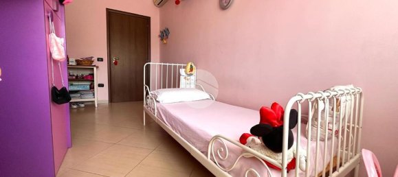 1 Schlafzimmer Wohnung in Naples, Italy, Nr. 273375 22
