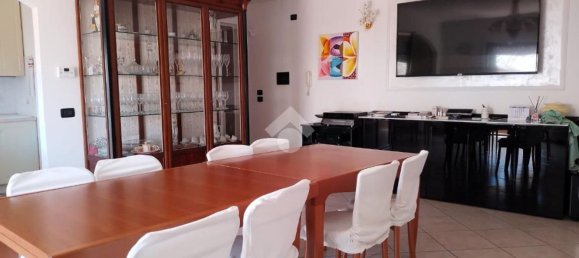 3 bedrooms Apartment in Castrolibero, Italy No. 346236 5
